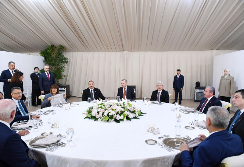 Президент Ильхам Алиев принял участие в приеме в честь участников церемонии открытия части проекта TANAP, которая будет соединена с Европой