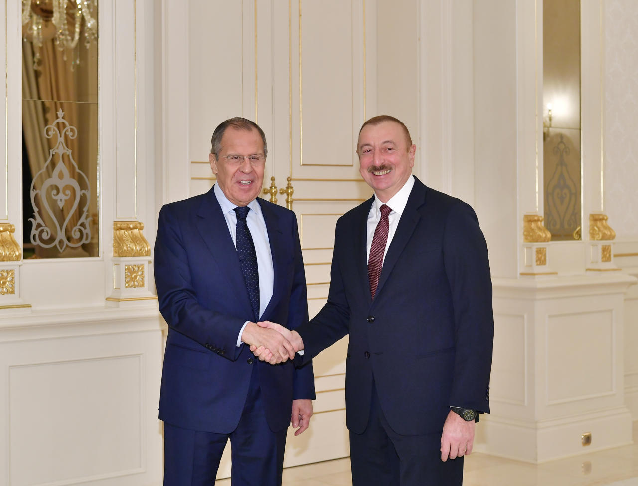 Президент Азербайджана Ильхам Алиев принял министра иностранных дел России