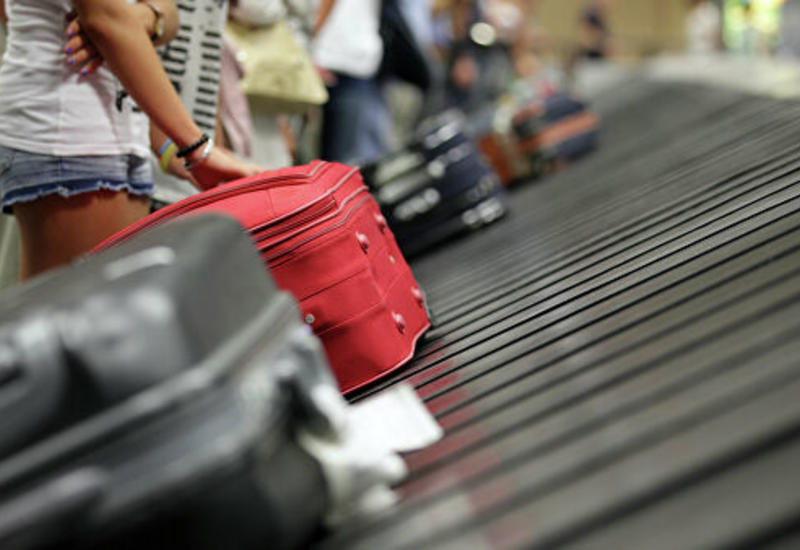 В США чиновница требует $47 тысяч за украденные из багажа вещи
