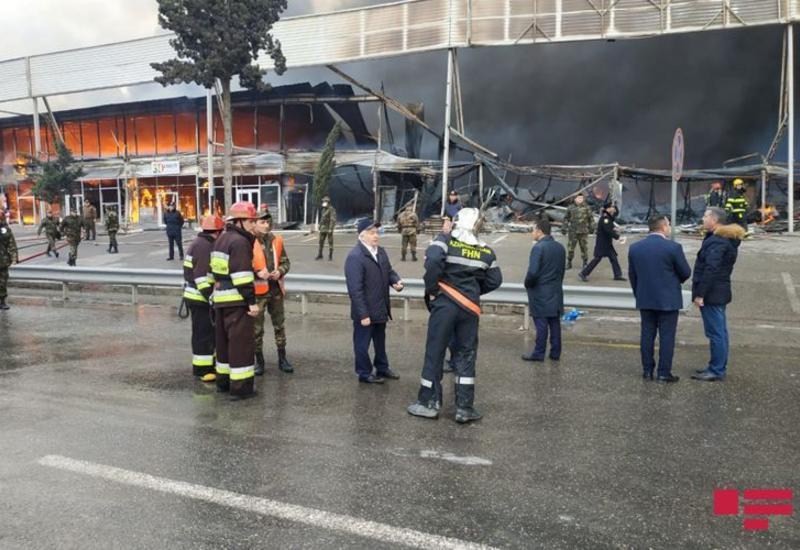 Заместитель министра МЧС прибыл на место пожара