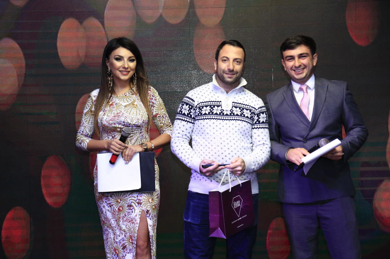 В Баку прошла церемония награждения премии "Бриллиантовый глобус"