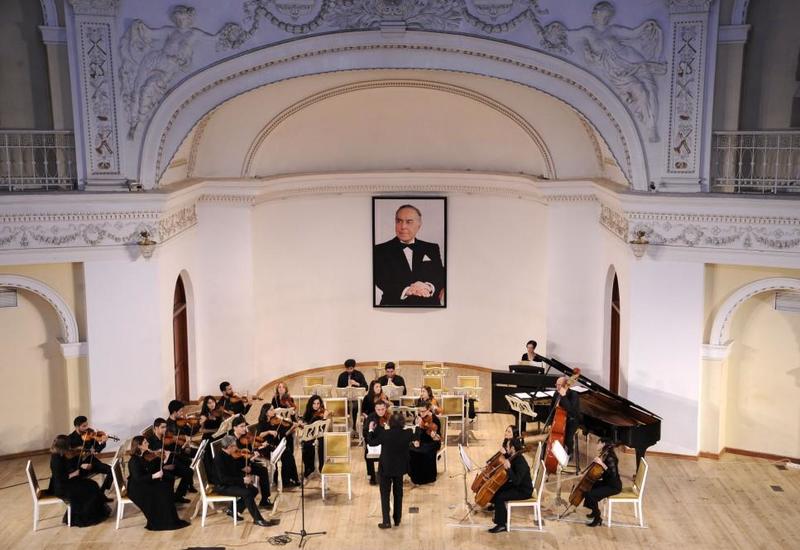 В Филармонии прошел вечер, посвященный памяти Общенационального лидера Гейдара Алиева