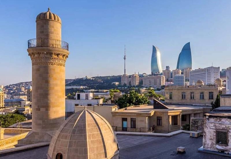Самый большой и первый исторический памятник в Азербайджане