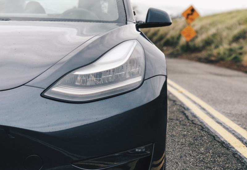 Tesla Model 3 разгоняется быстрее после свежего обновления