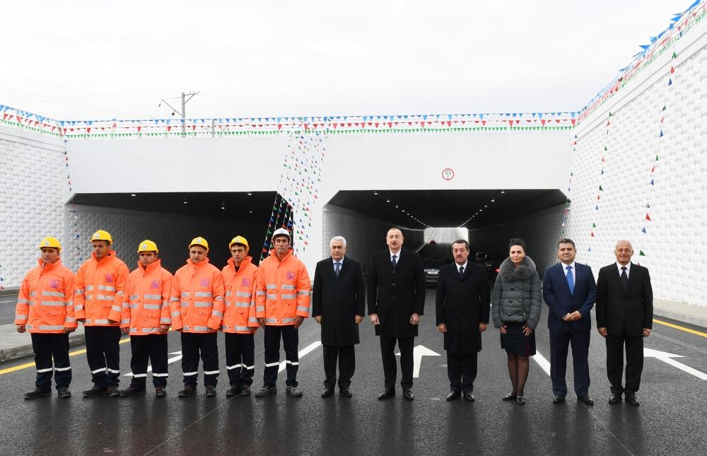 Президент Ильхам Алиев принял участие в открытии автомобильного тоннеля в Пиршаги