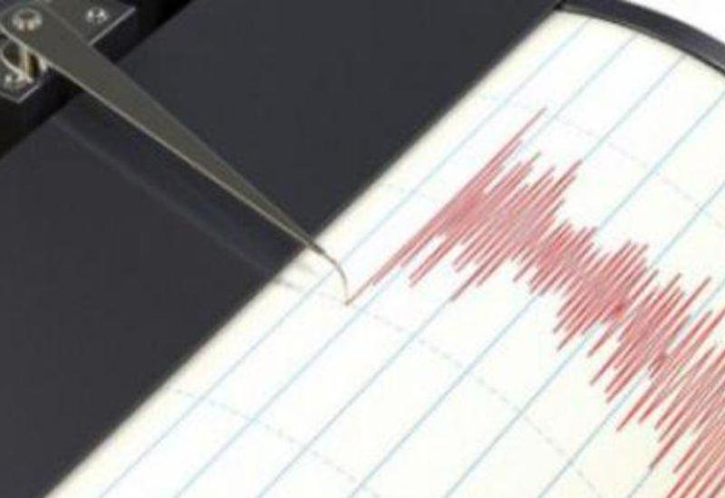У побережья японского острова произошло сильное землетрясение