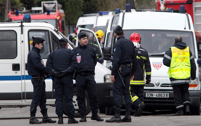 Кровавое нападение в парке Парижа, есть раненые