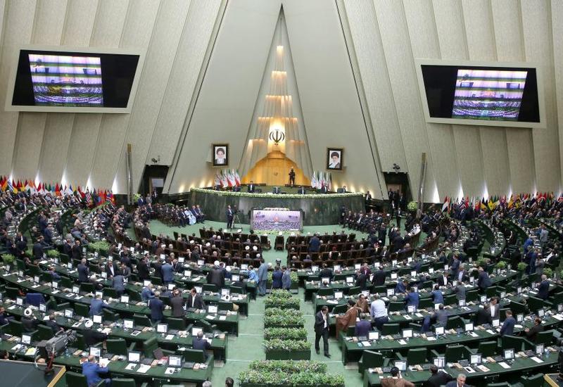 В парламенте Ирана пройдет закрытое заседание в связи с гибелью генерала Сулеймани