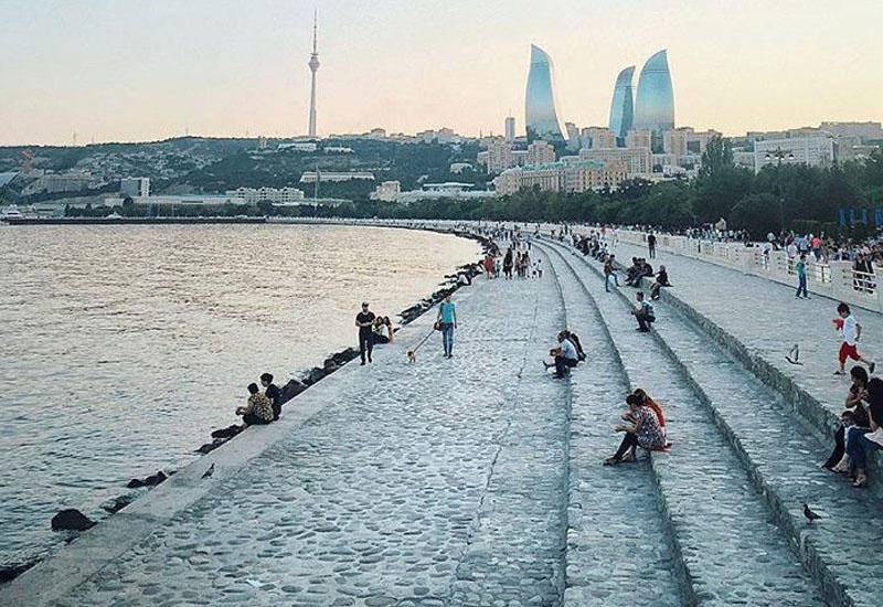 В Азербайджане рассматривается введение ограничений в праздничные и выходные дни