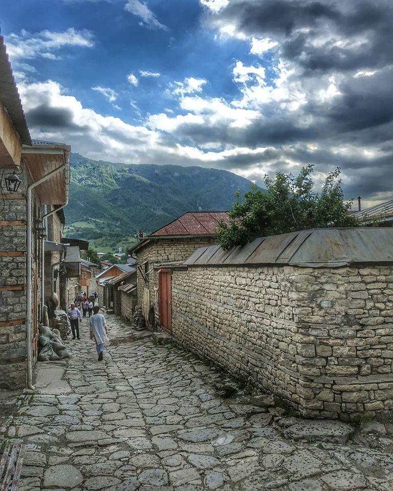 “Dağların daş nağılı” - Lahıc