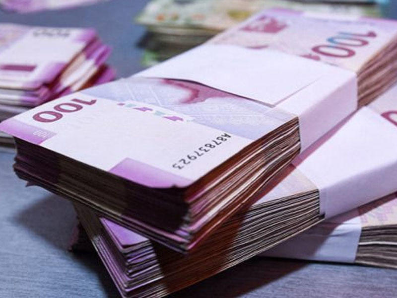 В Азербайджане значительно увеличился объем депозитов в манатах