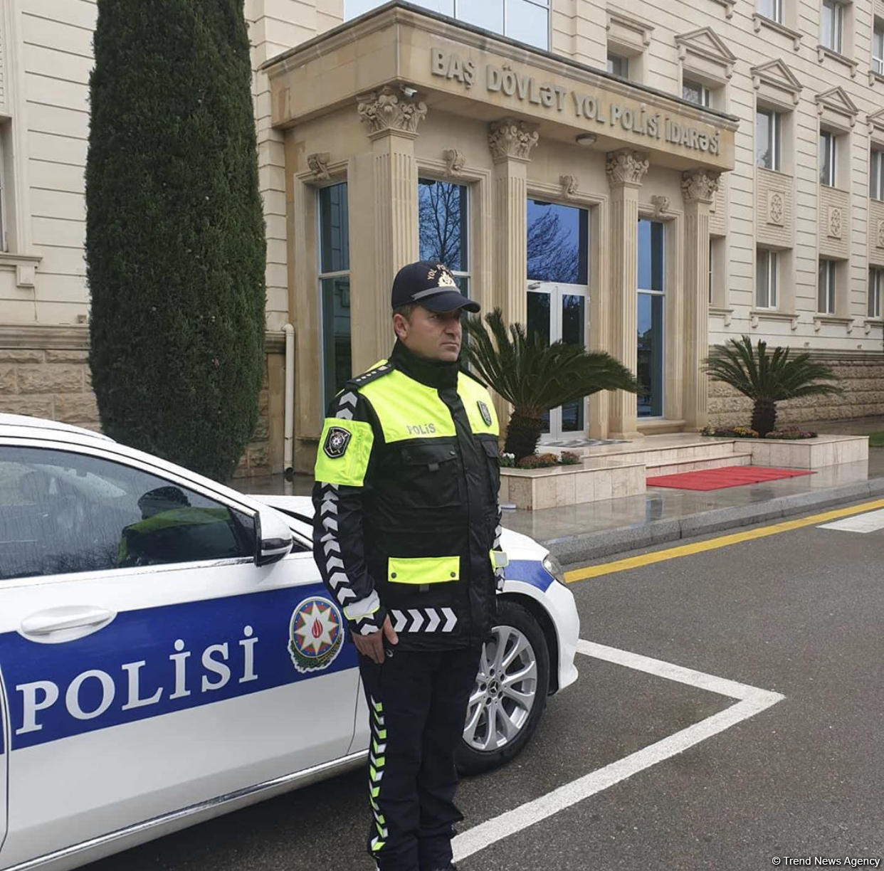 Фото сотрудников полиции в форме