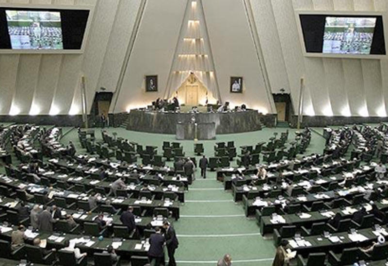 В парламенте Ирана прошло заседание в связи с крушением украинского самолета