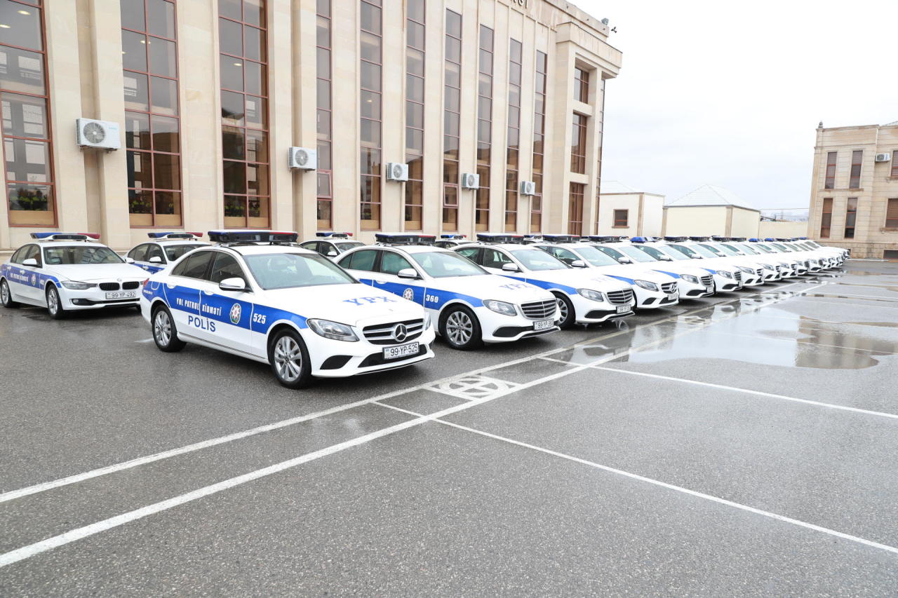 Все сотрудники полиции Азербайджана скоро получат новую форму