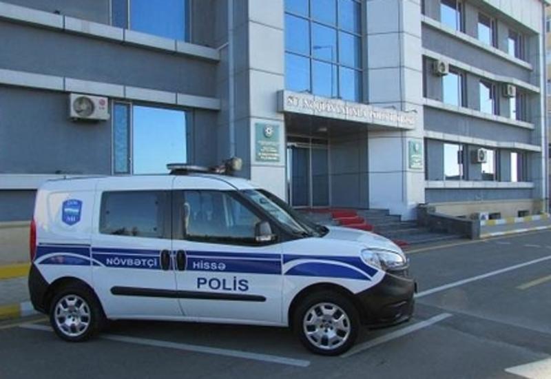 В Азербайджане заместитель начальника полиции скончался на рабочем месте