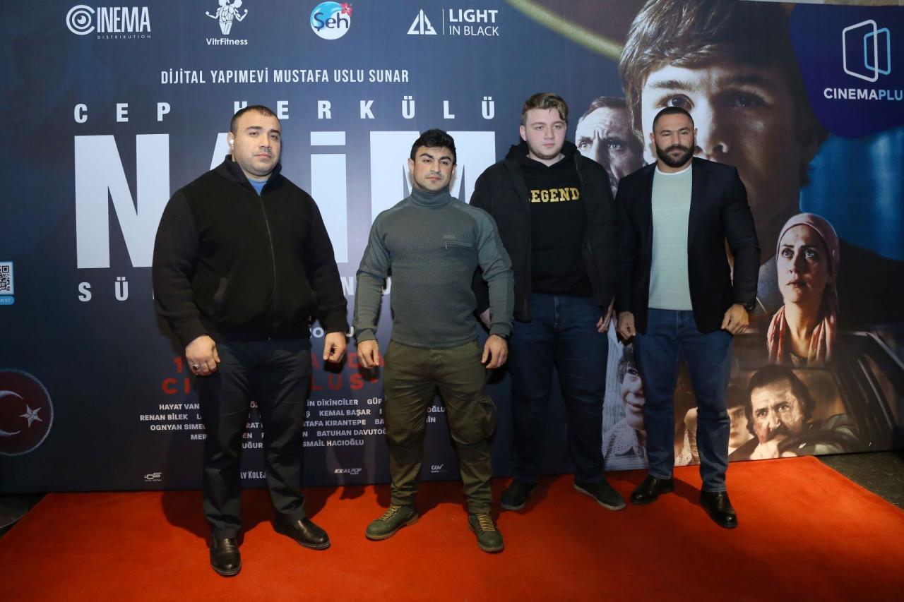 В Баку состоялся показ турецкого фильма "Карманный Геркулес: Наим Сулейманоглу"