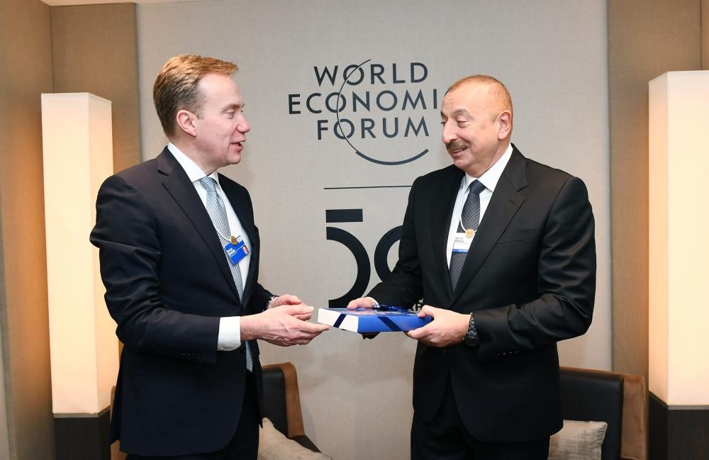 Президент Ильхам Алиев встретился в Давосе с президентом Всемирного экономического форума Борге Бренде