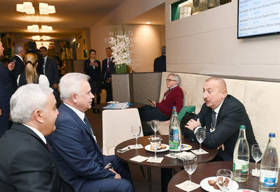 Президент Ильхам Алиев встретился в Давосе с Вагитом Алекперовым. &quot;Лукойл&quot; примет участие в совместной разработке месторождений &quot;Нахчыван&quot; и &quot;Гошадаш&quot; - ФОТО - ВИДЕО