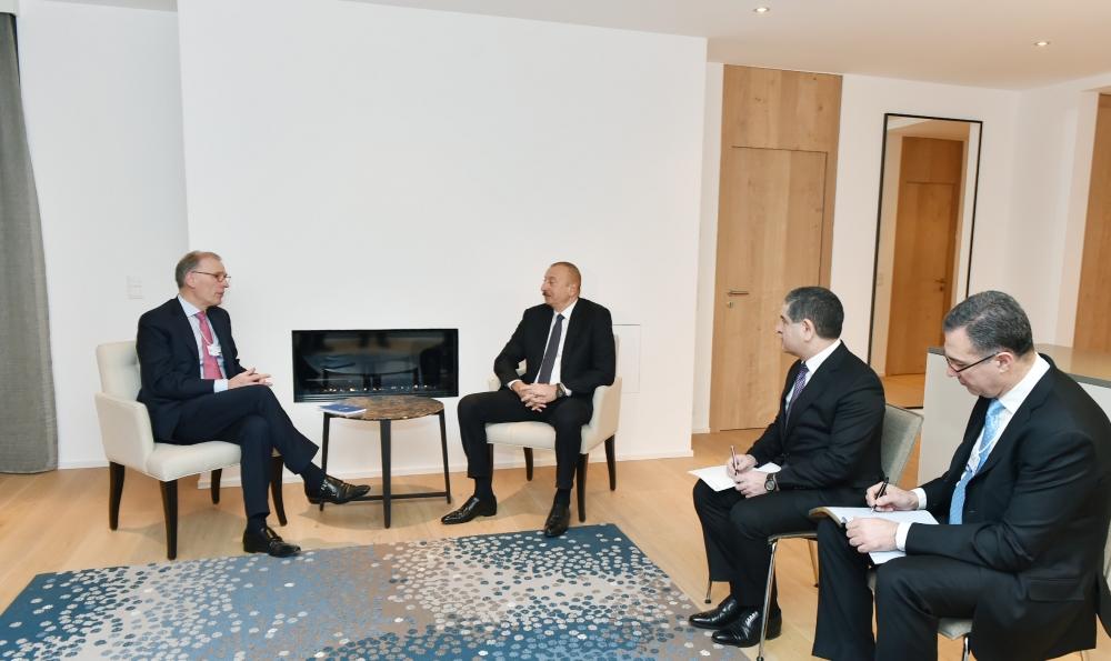 Президент Ильхам Алиев встретился в Давосе с генеральным исполнительным директором “Carlsberg Group”. Компания увеличит объем инвестирования Азербайджана