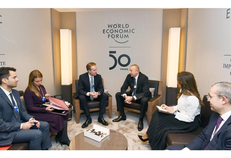 Президент Ильхам Алиев встретился в Давосе с президентом Всемирного экономического форума Борге Бренде