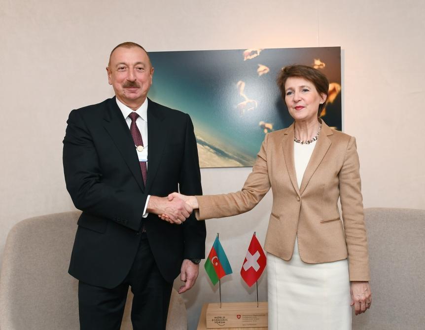 В Давосе состоялась встреча Президента Ильхама Алиева и Президента Швейцарии Симонетты Соммаруги