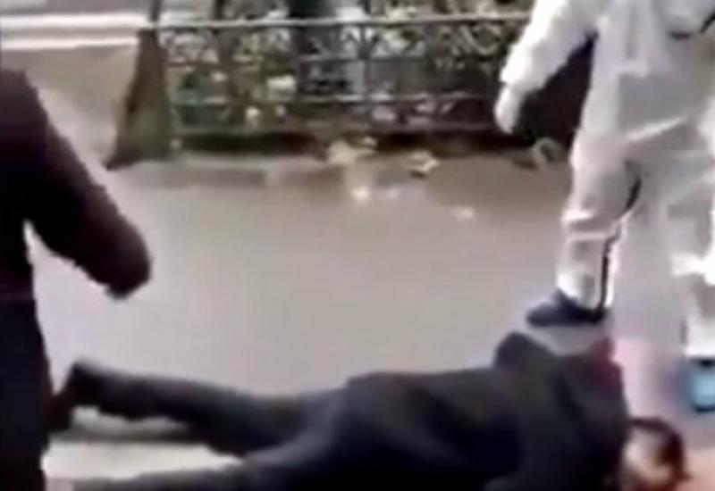 В Китае зараженные люди падают прямо на улицах