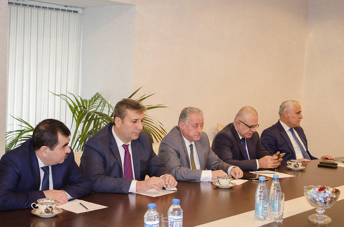 Совет печати Азербайджана аннулировал "черный список" недобросовестных СМИ