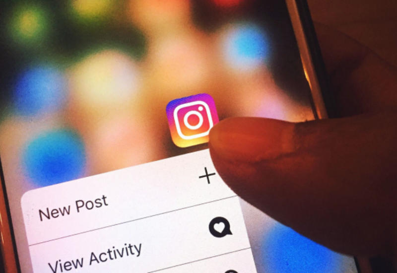 Instagram предложил блогерам из TikTok деньги за переход на свою новую платформу