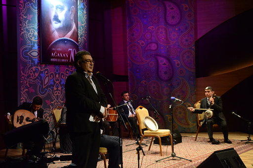 В Центре мугама отметили 70-летие народного артиста Агахана Абдуллаева