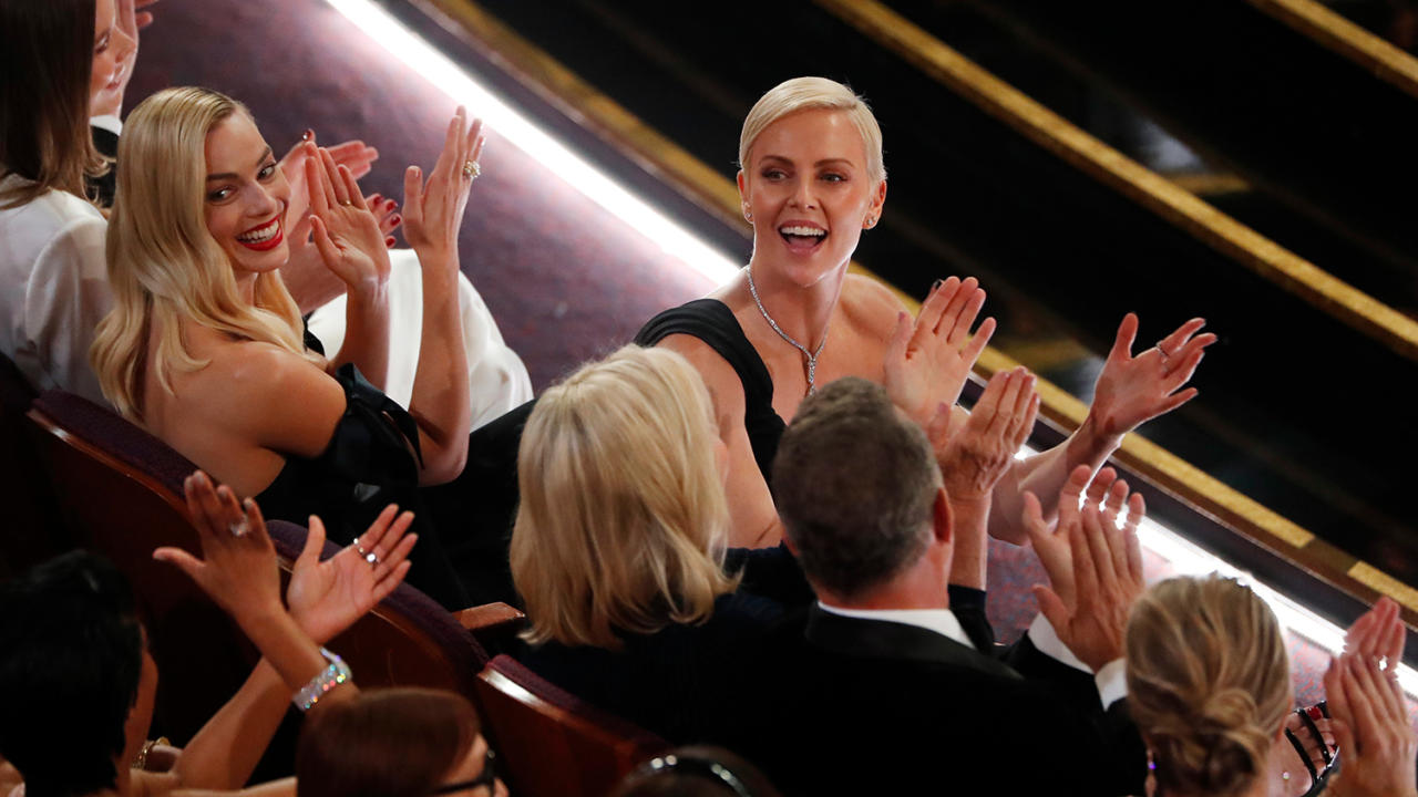 «Оскар-2020»: Звезды на красной дорожке и лучшие моменты