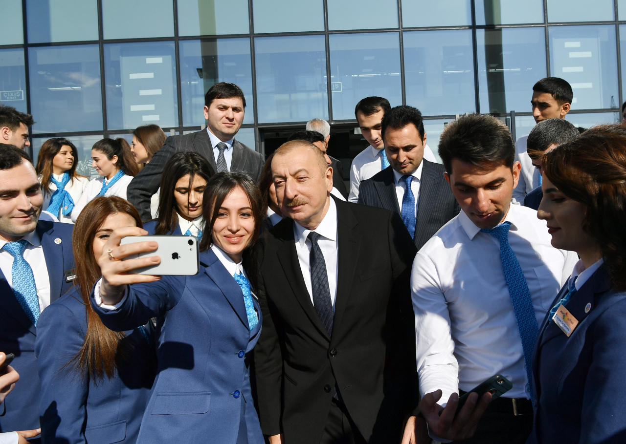 Президент Ильхам Алиев принял участие в церемонии открытия центра ASAN xidmət в Кюрдамире