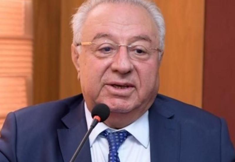 ЦИК Азербайджана аннулировал результаты выборов в округе Гусейнбалы Мираламова