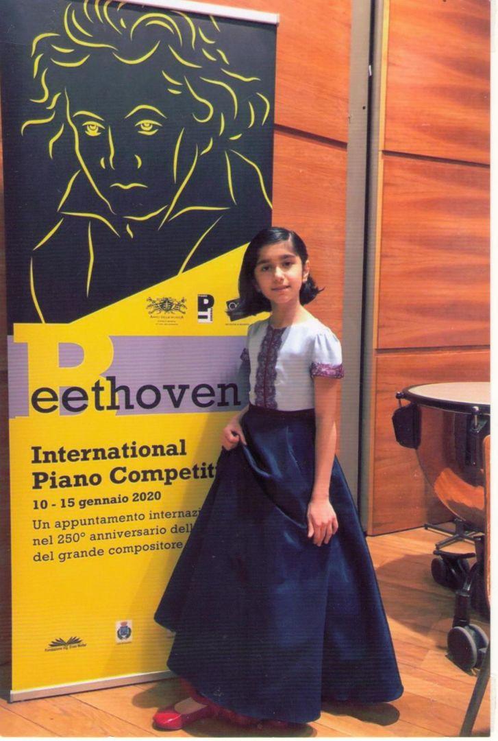 11-летняя азербайджанка стала студенткой Женевской консерватории