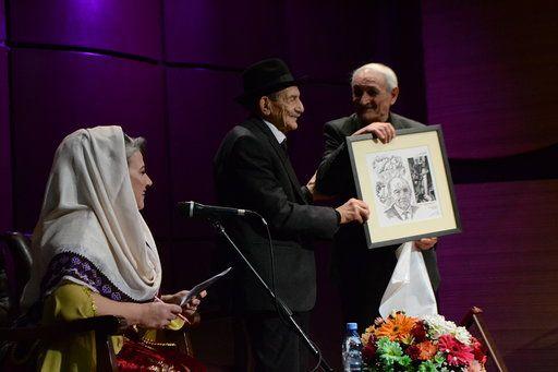 В Центре мугама прошел вечер, посвященный 100-летию Дуньямалы Керема, - самого пожилого поэта в мире