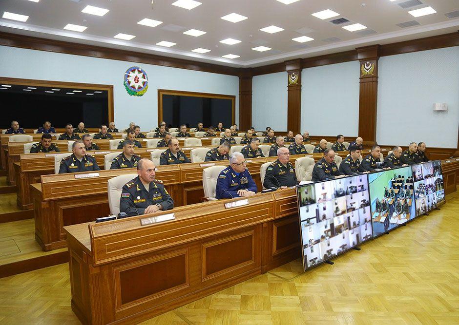 Закир Гасанов: В войсках Азербайджана учения должны проводиться в условиях, приближенных к боевым