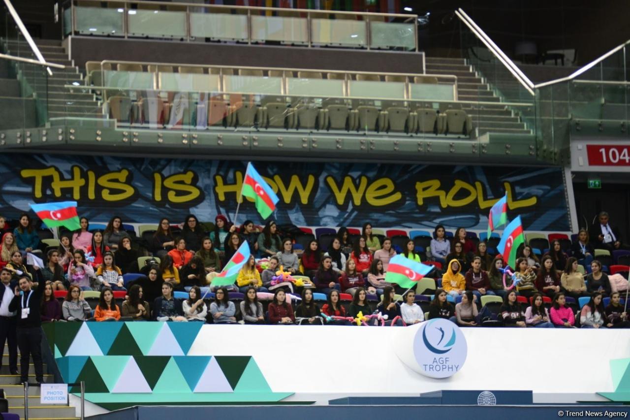 В Баку стартовали финалы Кубка мира по прыжкам на батуте и акробатической дорожке
