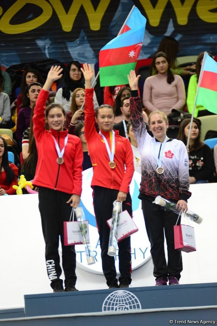 Состоялась церемония награждения победителей и призеров в индивидуальной программе по прыжкам на батуте в рамках Кубка мира