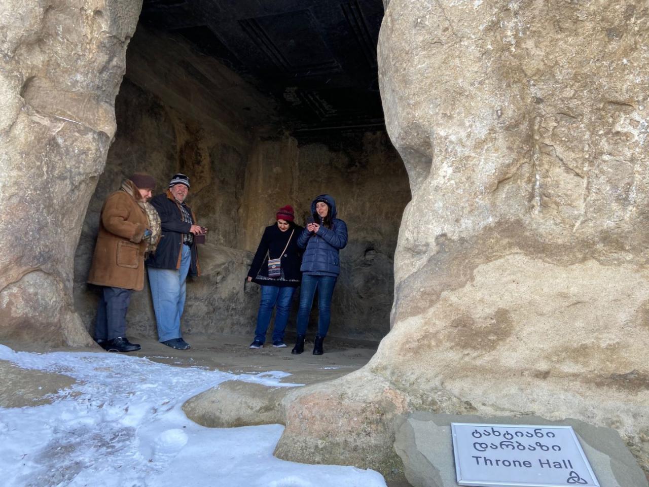 Как азербайджанцы оказались в пещерном городе Уплисцихе