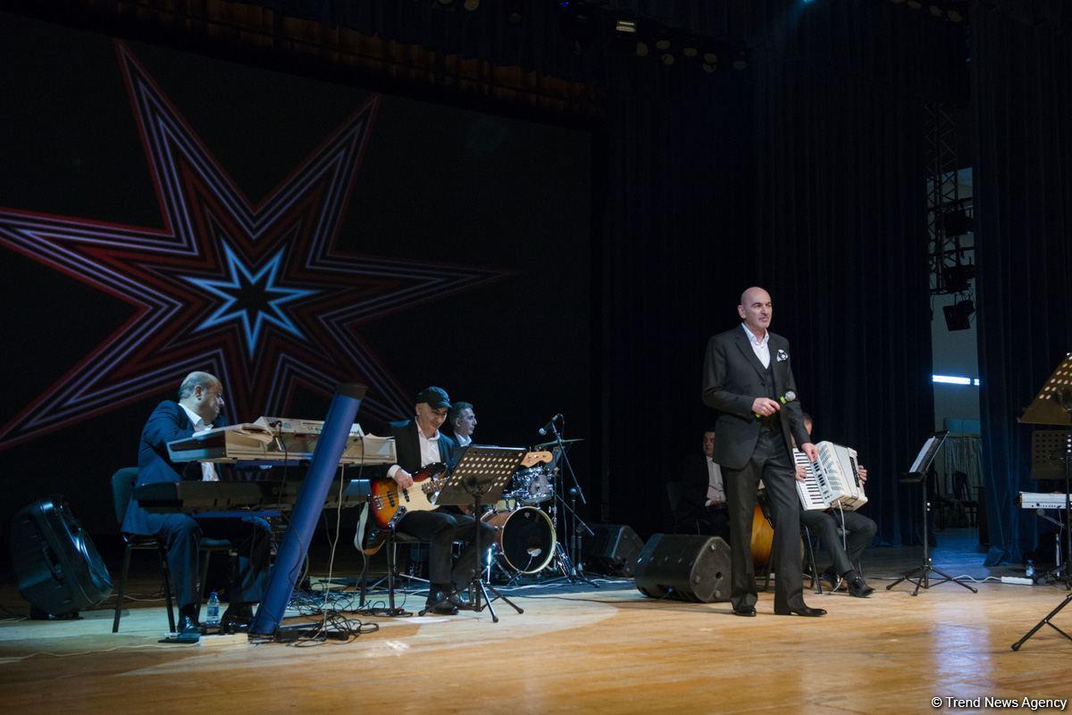 В Баку состоялся концерт народного артиста Ильгара Мурадова