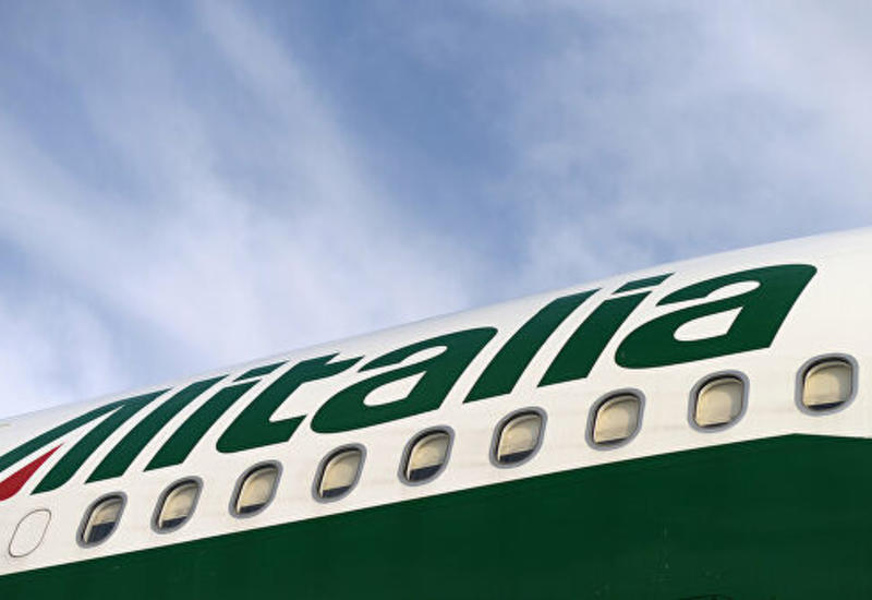 Власти Маврикия заблокировали пассажиров самолета Alitalia из-за коронавируса
