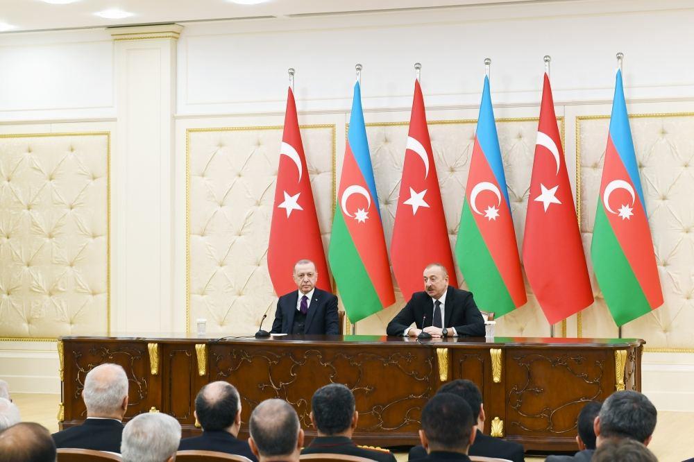 Prezident İlham Əliyev: Azərbaycan Türkiyədən müasir silahların alınmasını davam etdirəcək