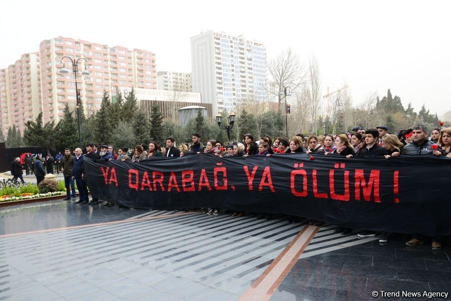 Общественность Азербайджана чтит память жертв Ходжалинского геноцида