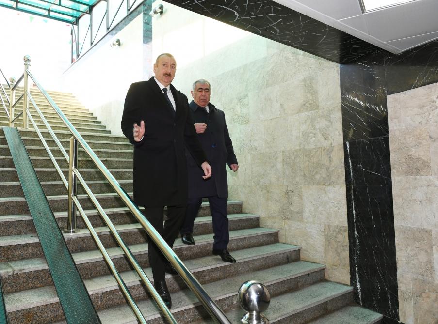 Президент Ильхам Алиев принял участие в открытии подземного пешеходного перехода на пересечении проспекта Гейдара Алиева и улицы Зеки Мамедова