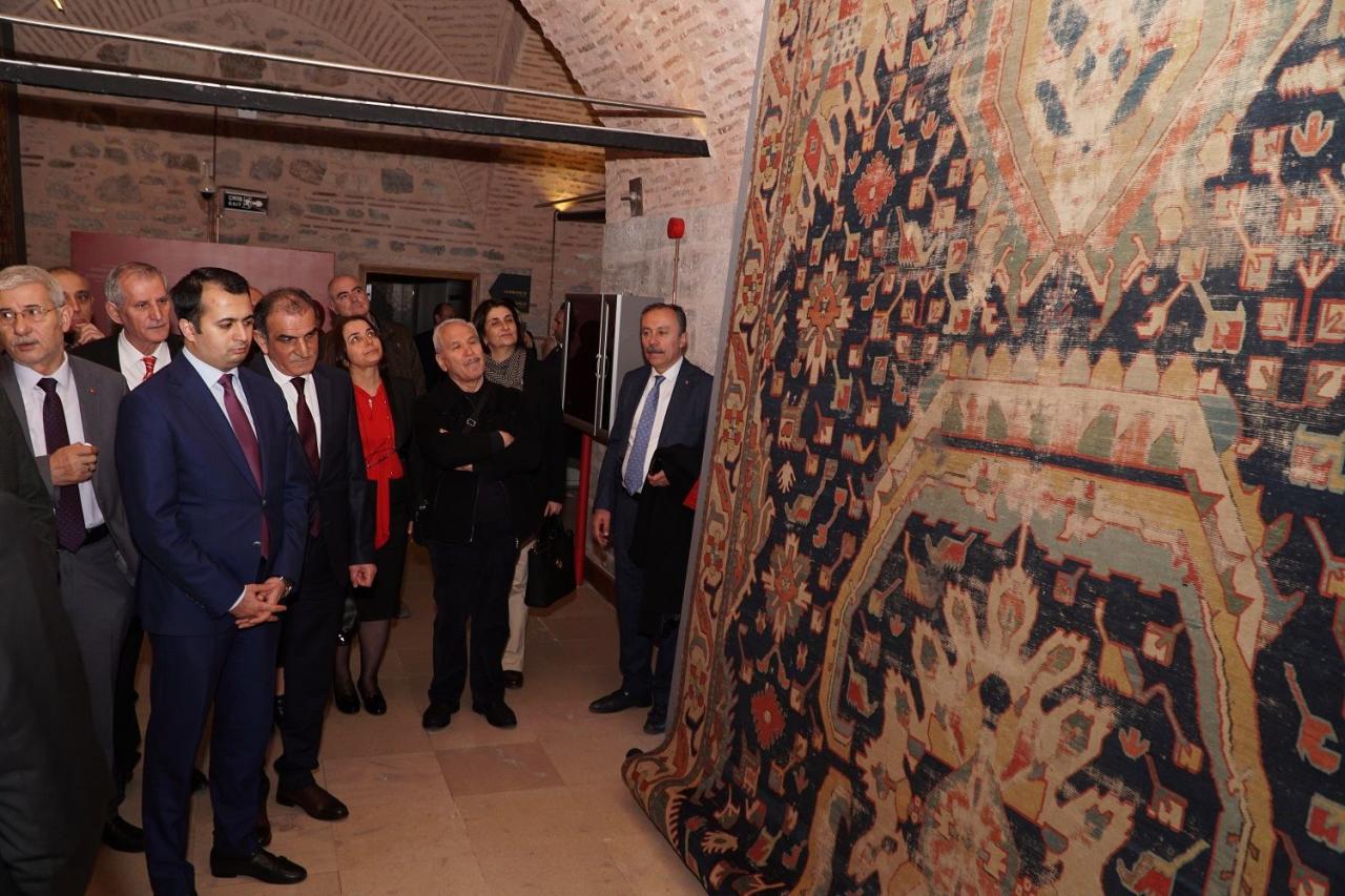 Азербайджанские ковры в коллекции Музея турецкого и исламского искусства
