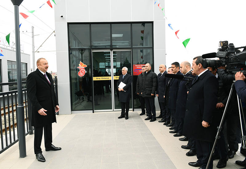 Prezident İlham Əliyev Abşeron dairəvi dəmir yolunun Pirşağı-Görədil-Novxanı-Sumqayıt hissəsinin yenidənqurmadan sonra açılışında iştirak edib