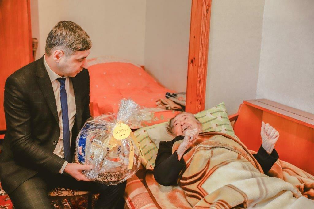Yelo Bank в преддверии праздника Новруз порадовал десятки семей