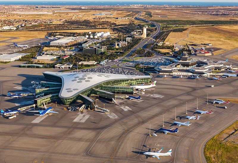 В Международном аэропорту Гейдар Алиев рейсы будут обслуживаться через Терминал 2