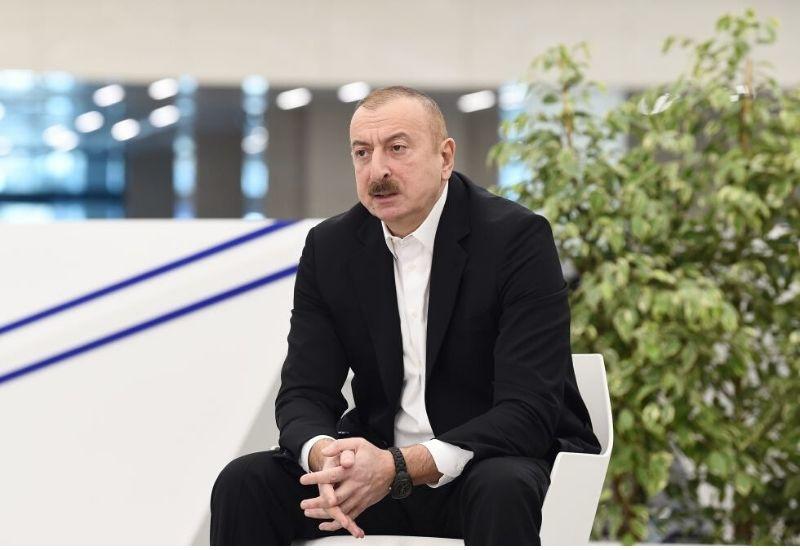 Президент Ильхам Алиев: Мы – великий народ, мы смогли сплотиться в самое тяжелое время