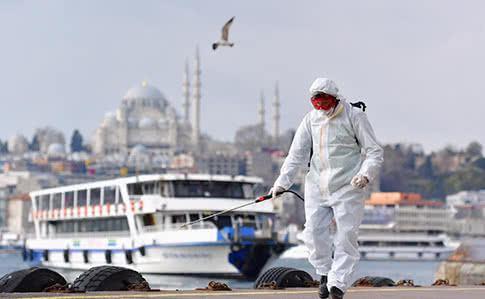 Число скончавшихся от коронавируса в Турции достигло 277 человек