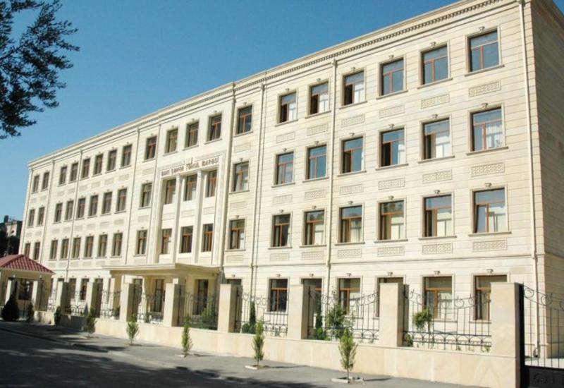 Управление образования Баку работает дистанционно